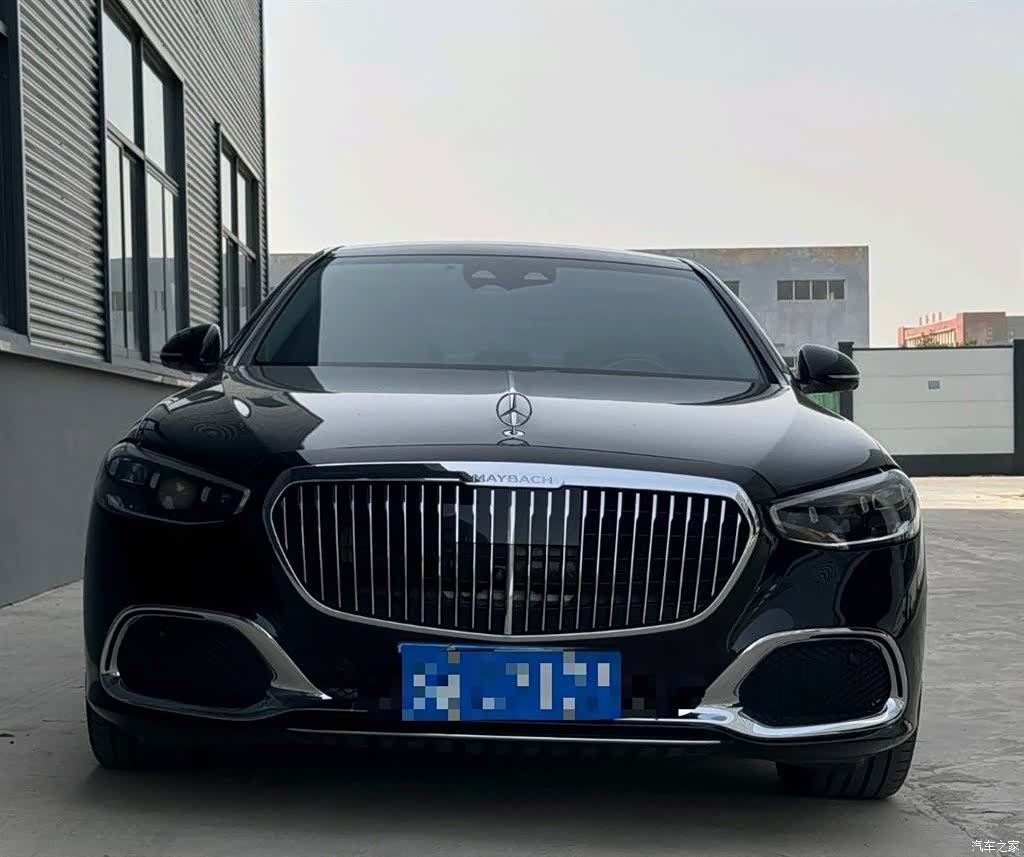 Maybach S-Class, 2023 1