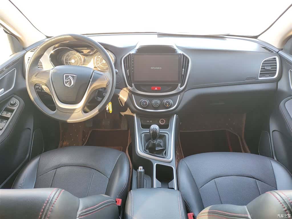 Wuling 560, 2017 7