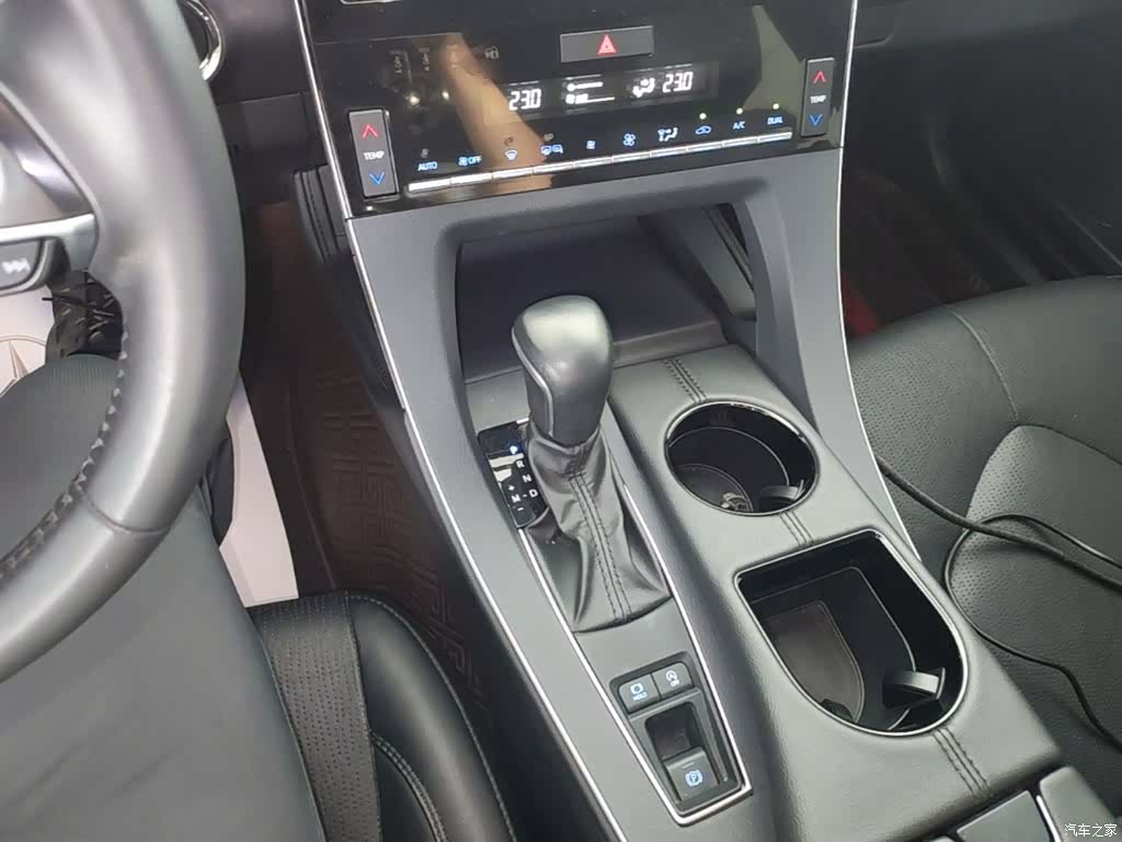 Toyota Avalon, 2022 14