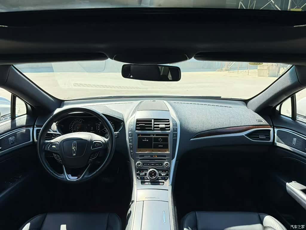Lincoln MKZ, 2017 14