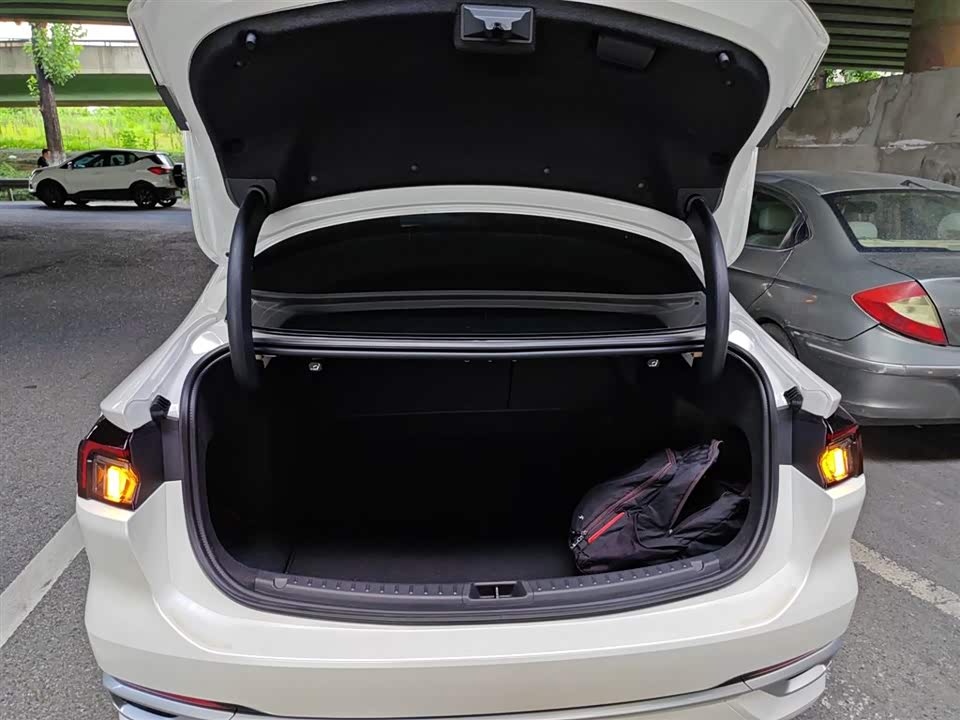 Ford Mondeo Ford Mondeo
