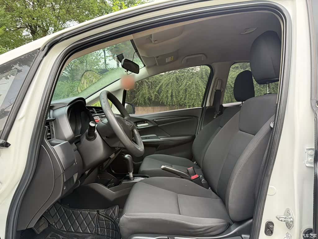 Honda Fit, 2016 13