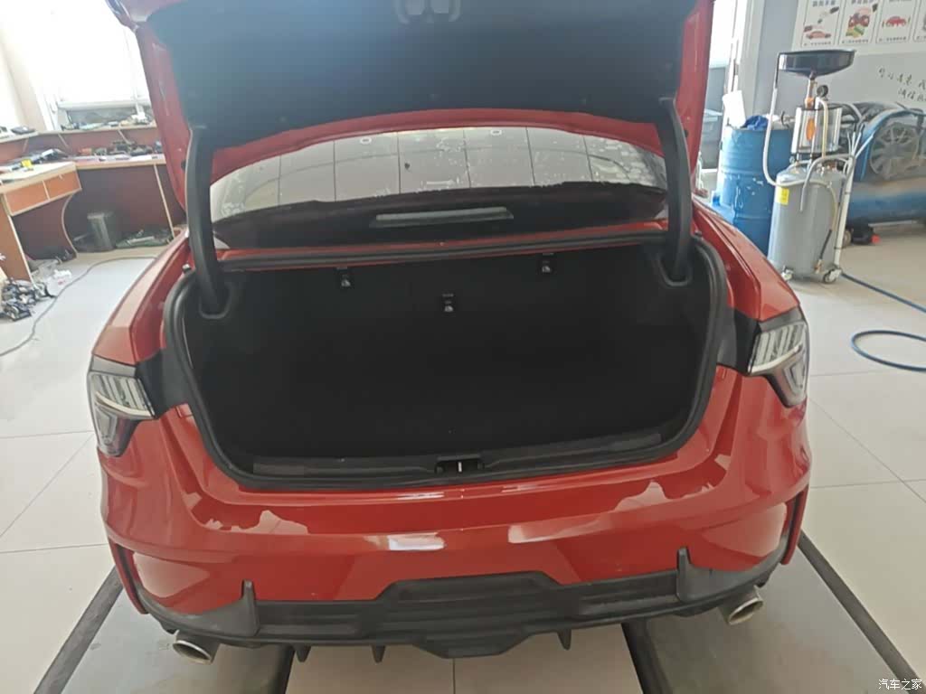 Lynk & Co 02, 2020 19