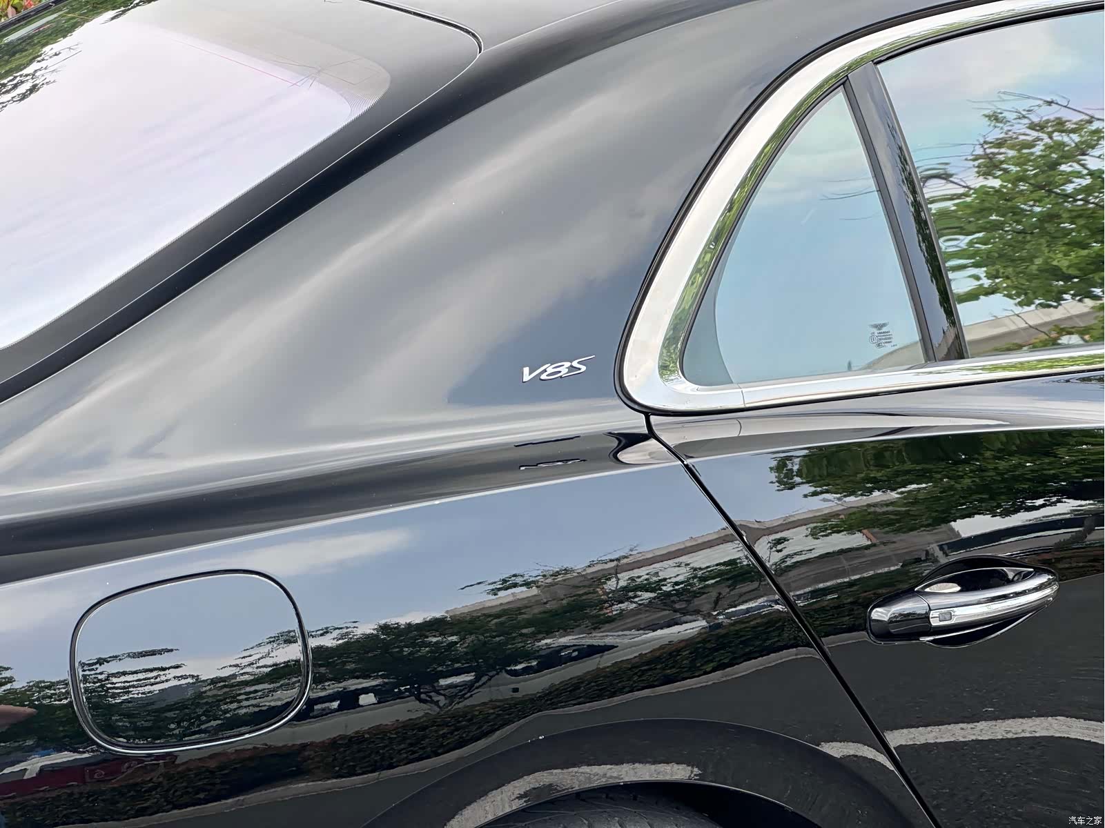 Bentley Flying Spur, 2019 8
