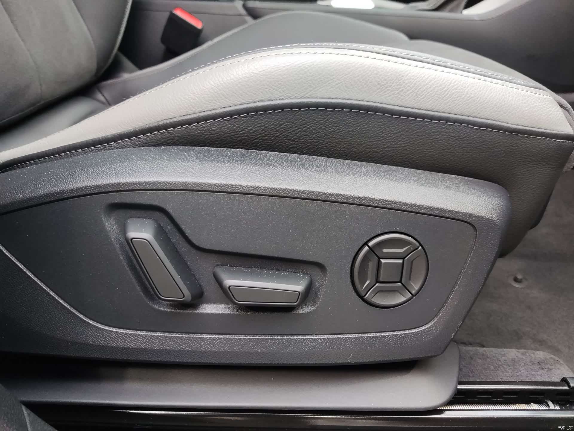 Audi Q3, 2022 9