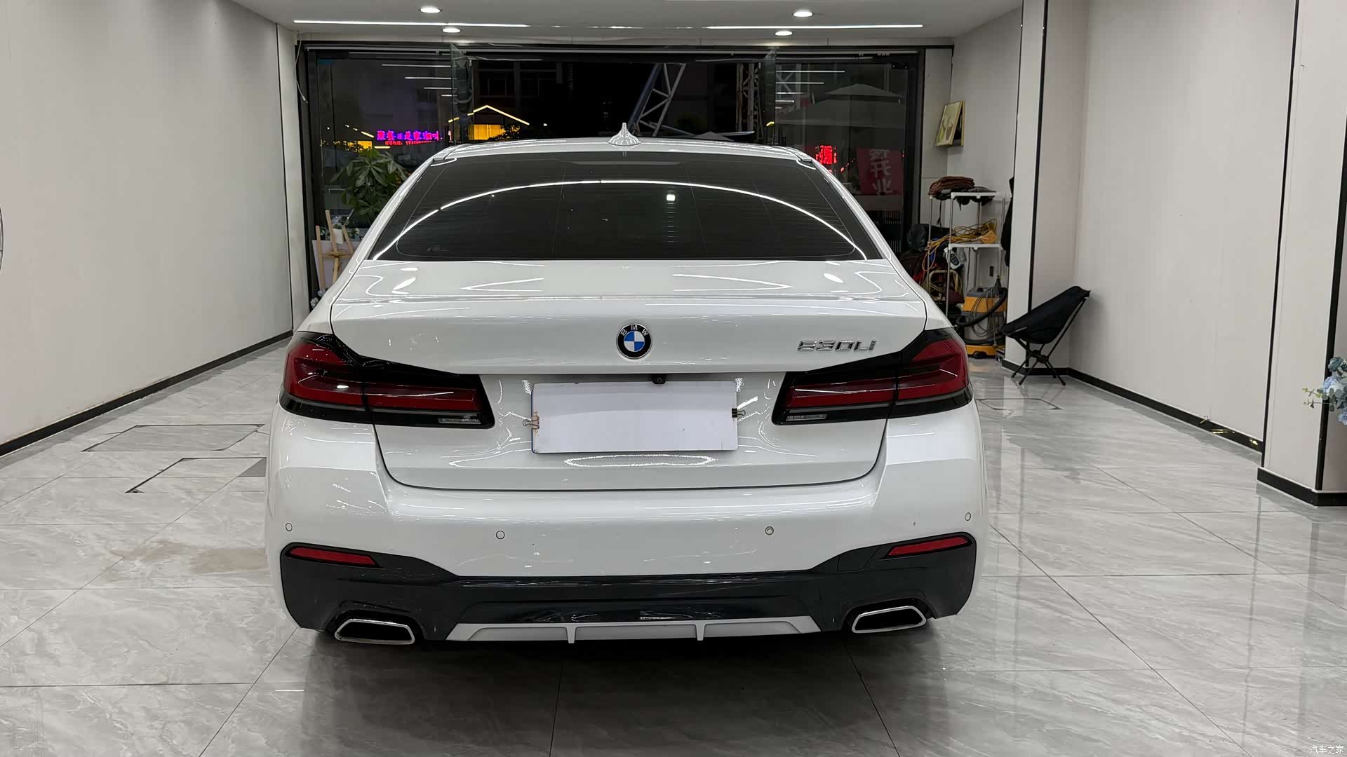 BMW 5 Series, 2022 все фото