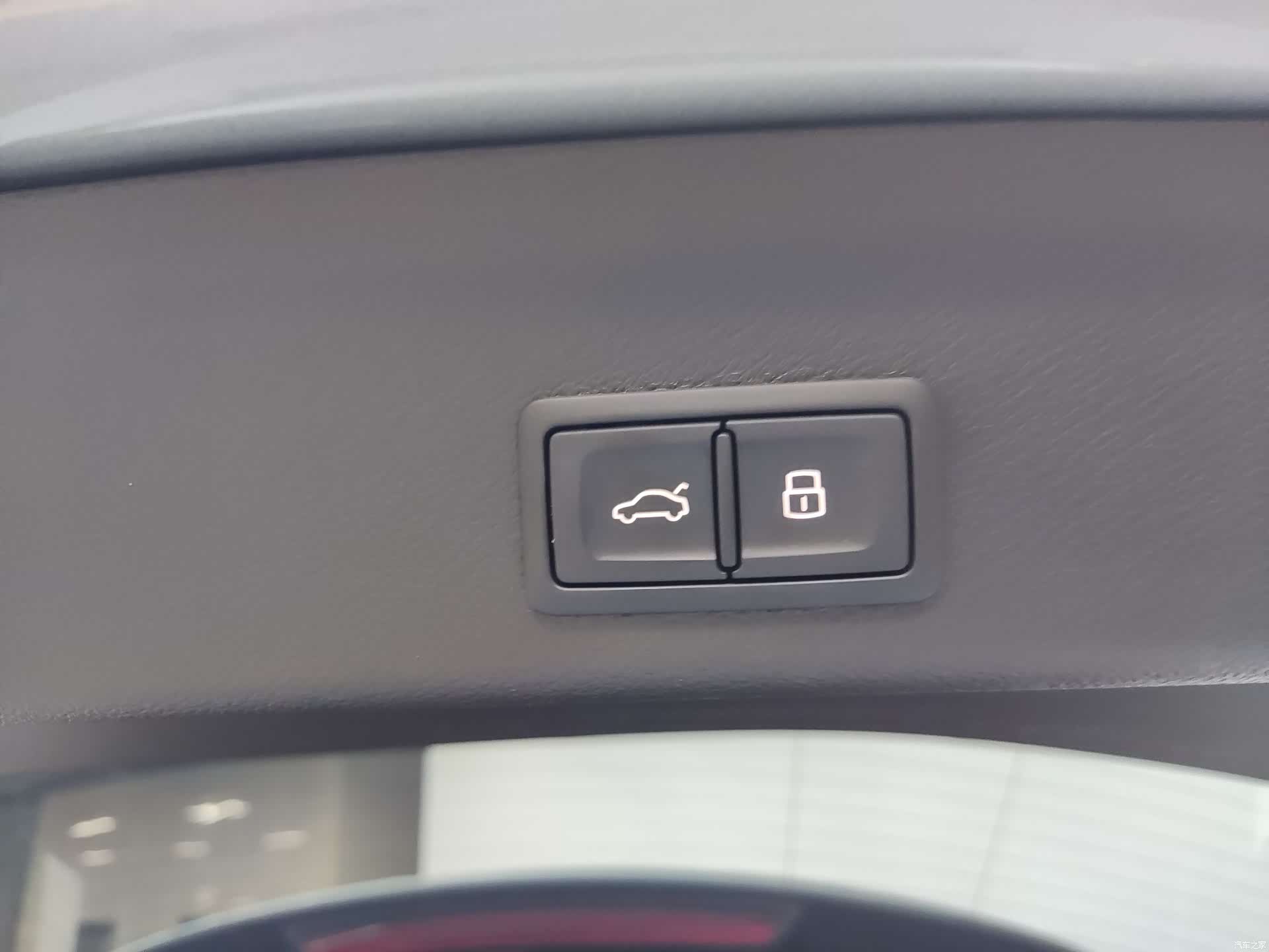 Audi Q3, 2022 10
