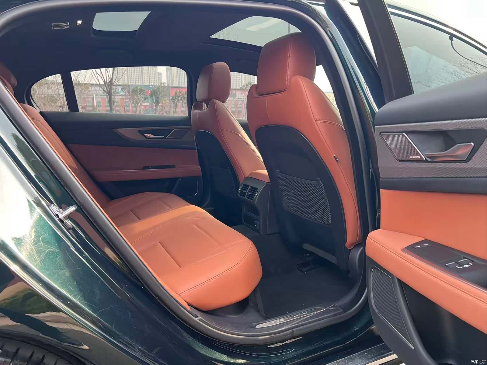 Land Rover XEL, 2024 9