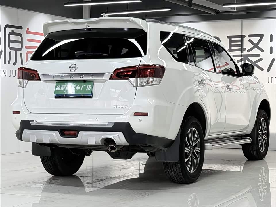Nissan Tuda