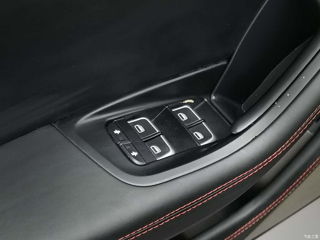 Audi A6L, 2012 9