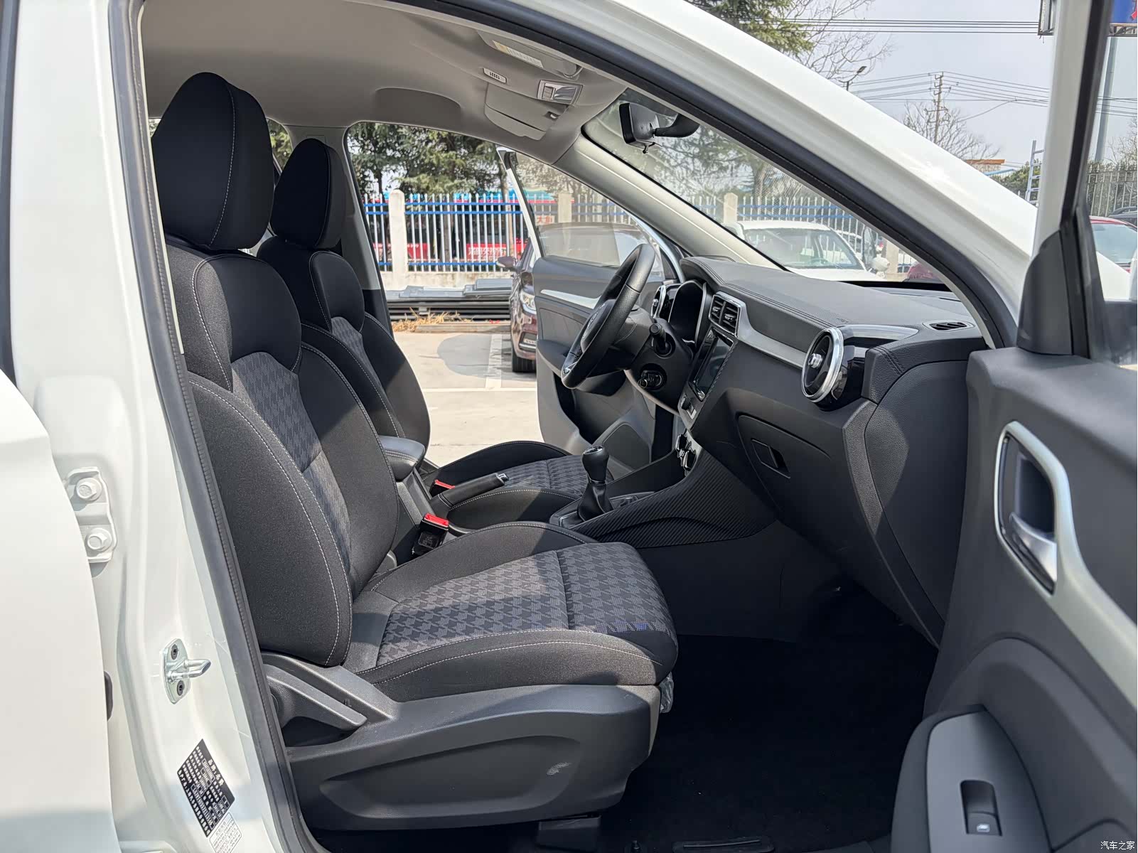MG ZS, 2018 6
