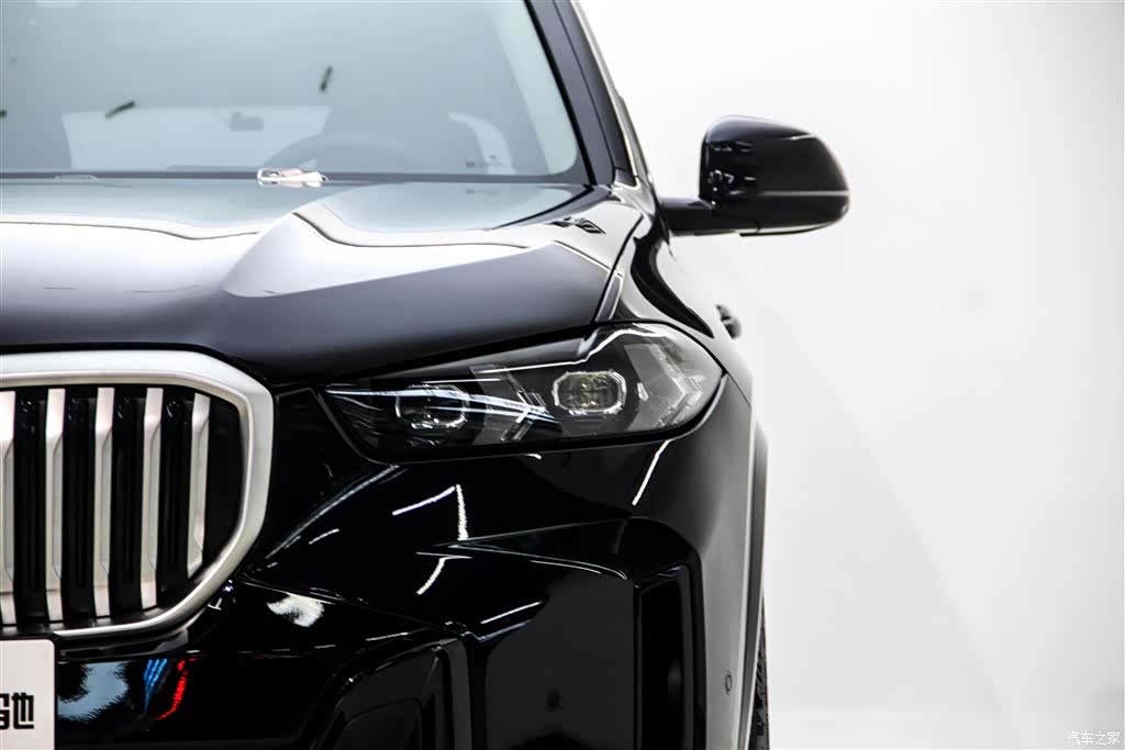 BMW X5, 2024 9