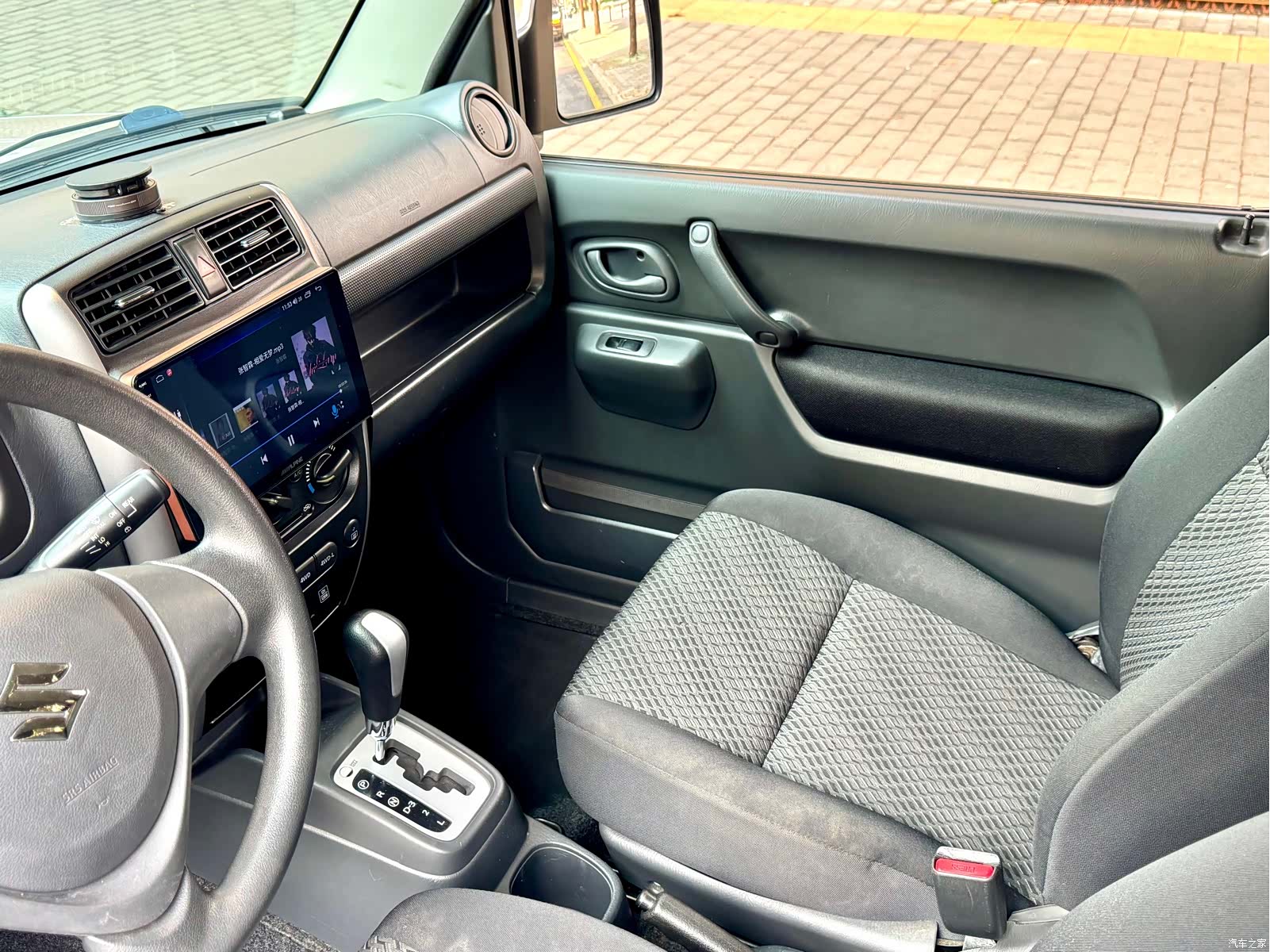 Suzuki 1.3, 2016 8