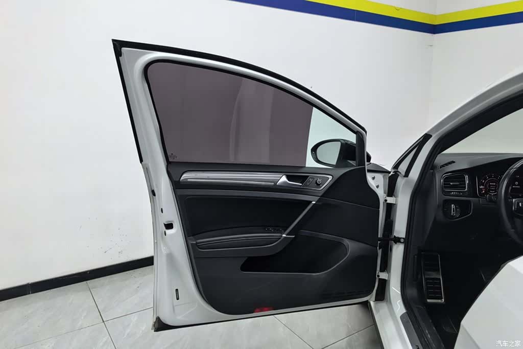 Volkswagen Golf, 2020 7