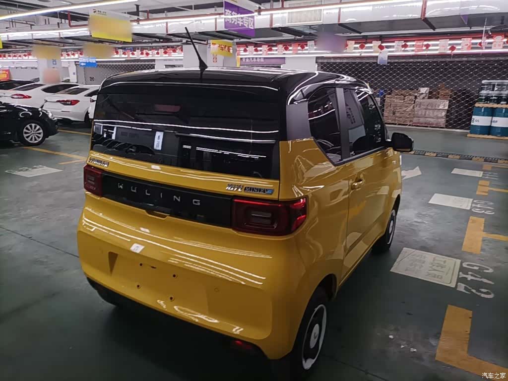 Wuling MINIEV, 2022 7