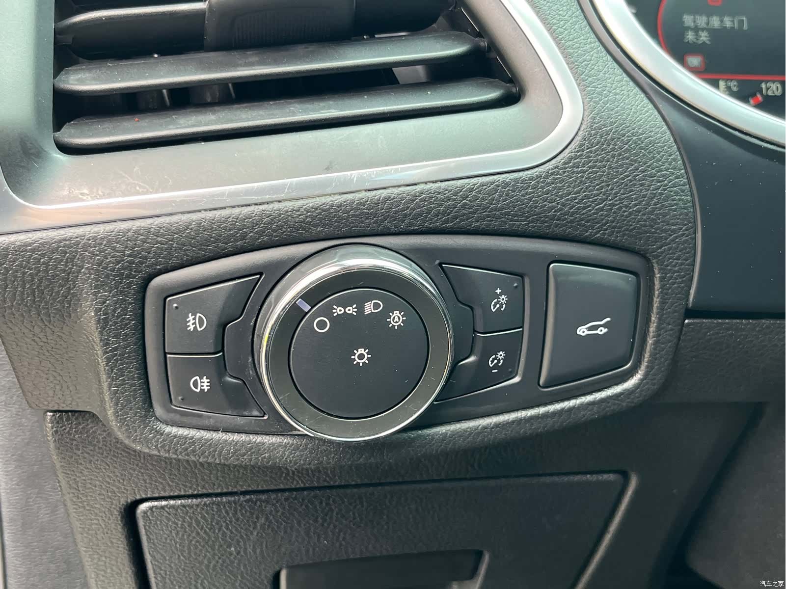 Ford Edge, 2017 16