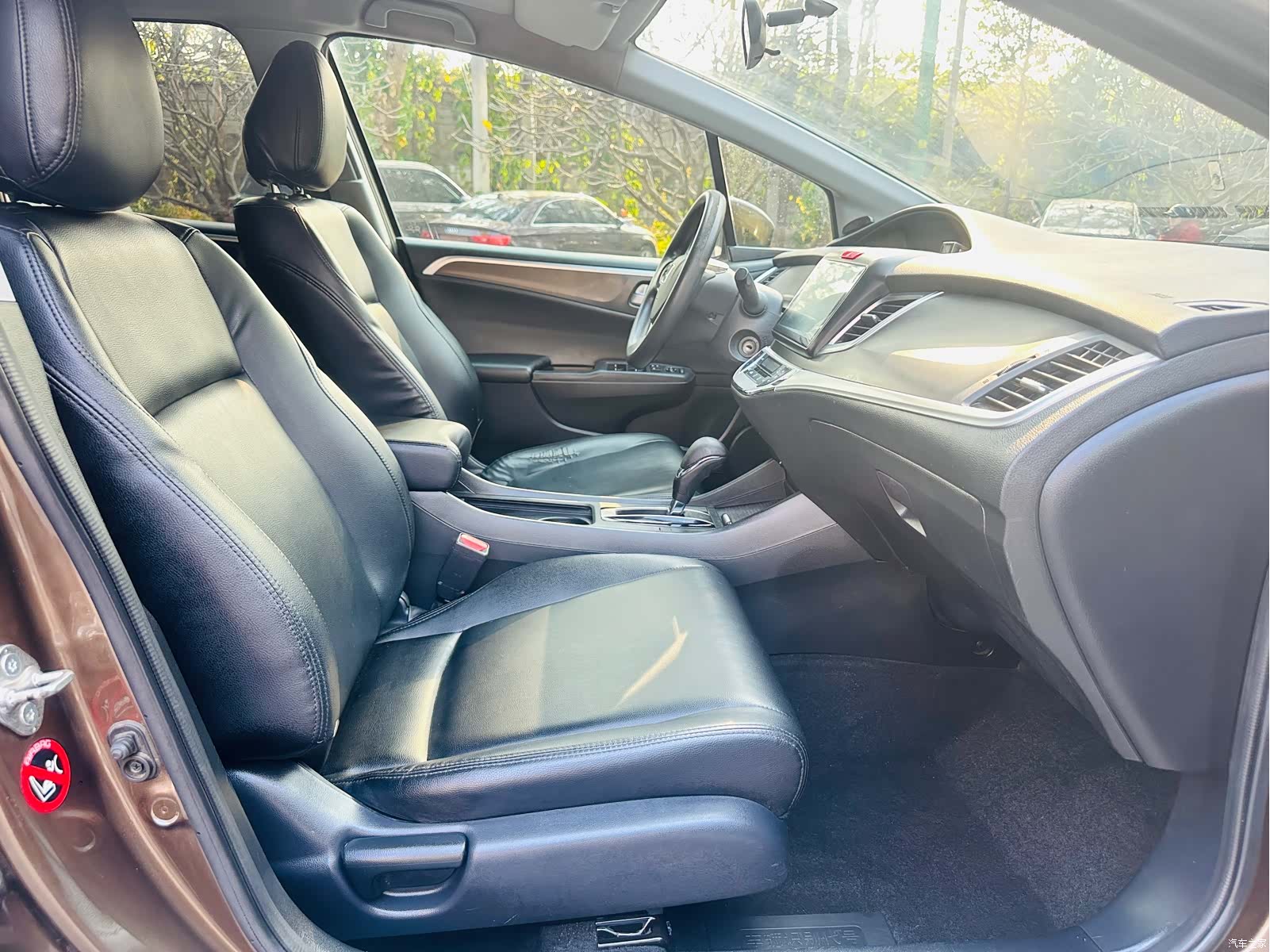 Honda Jade, 2017 16