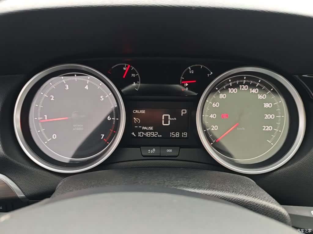 Peugeot 408, 2016 12
