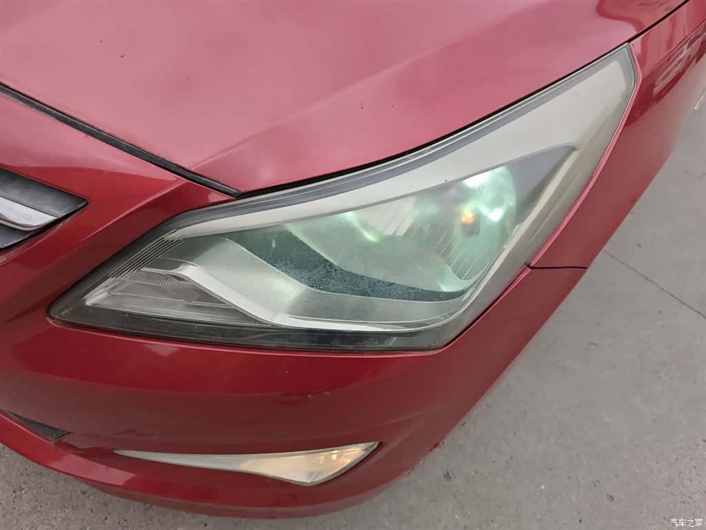 Hyundai GLS, 2014 24