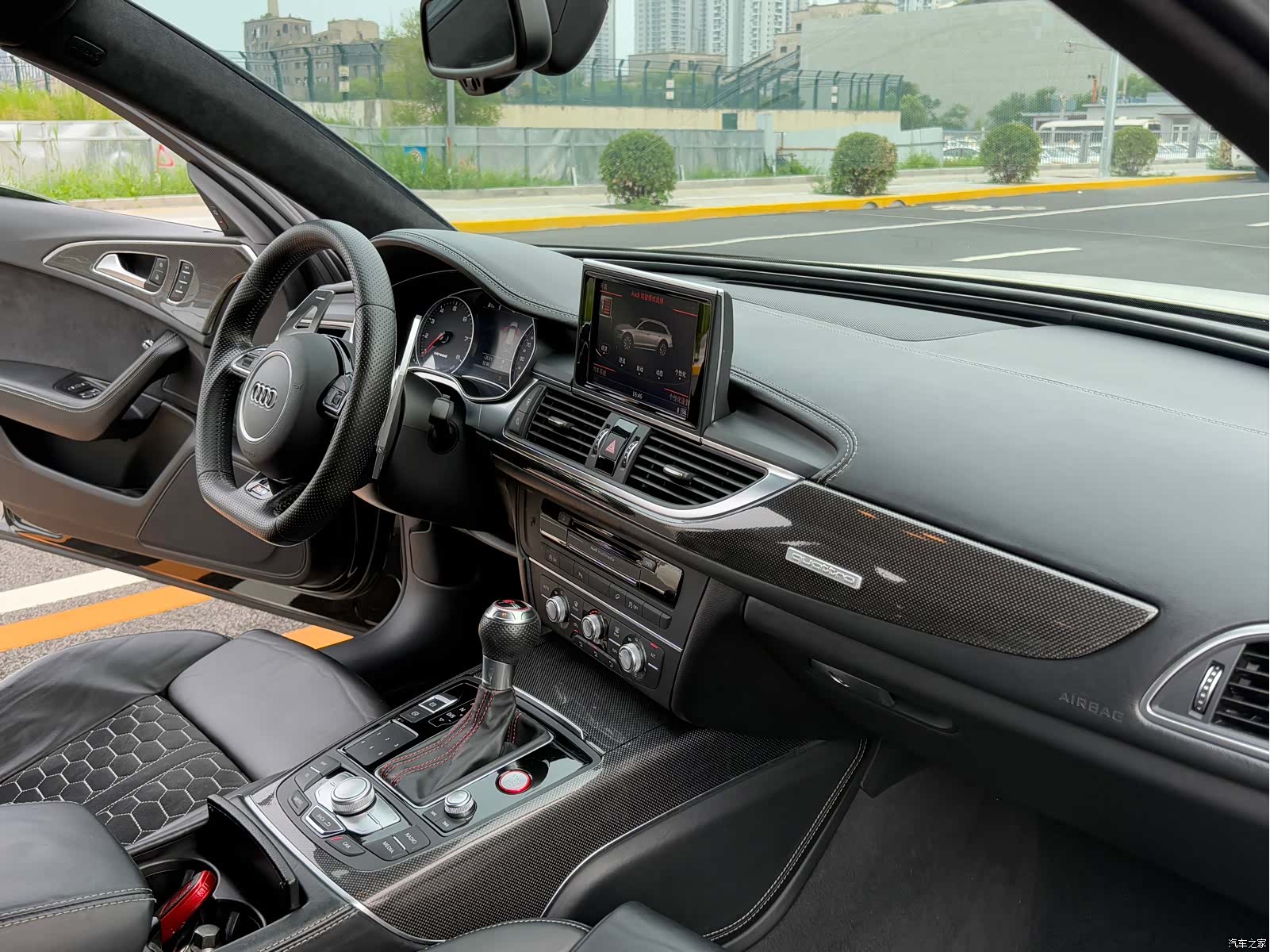 Audi A6, 2015 8
