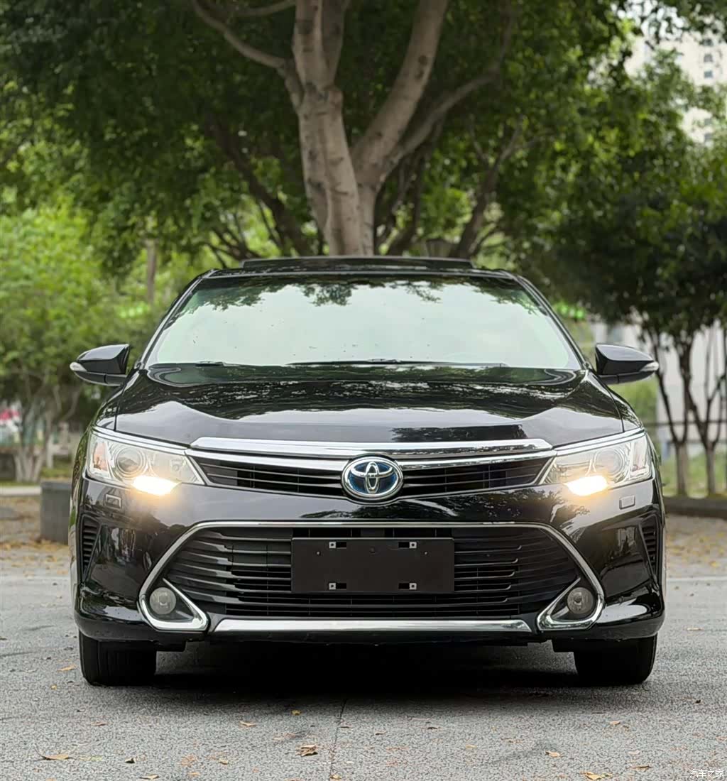 Toyota Camry, 2017 3