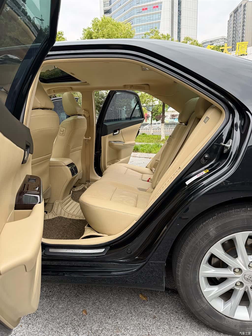 Toyota Camry, 2017 12