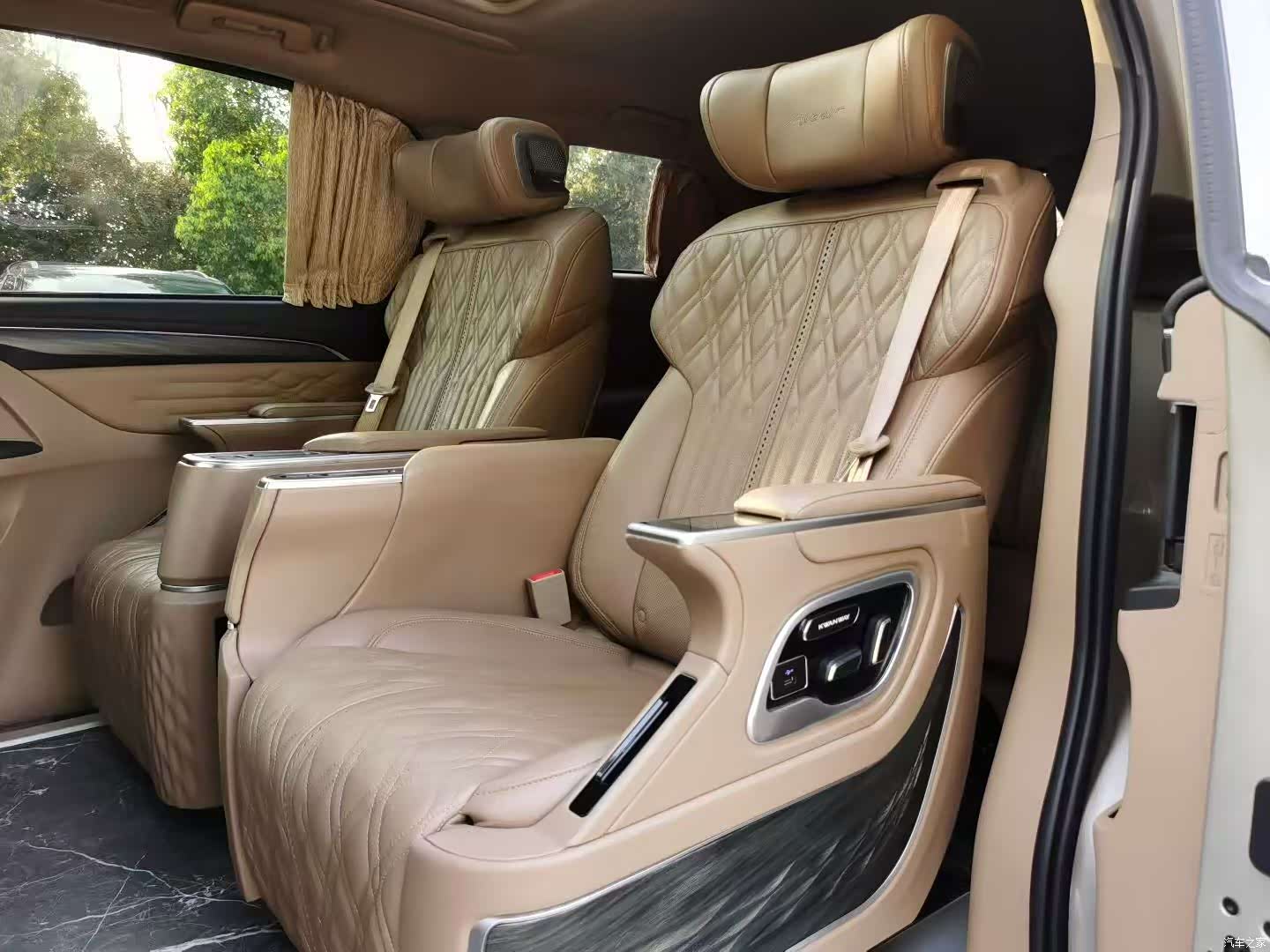 Buick GL8, 2021 7