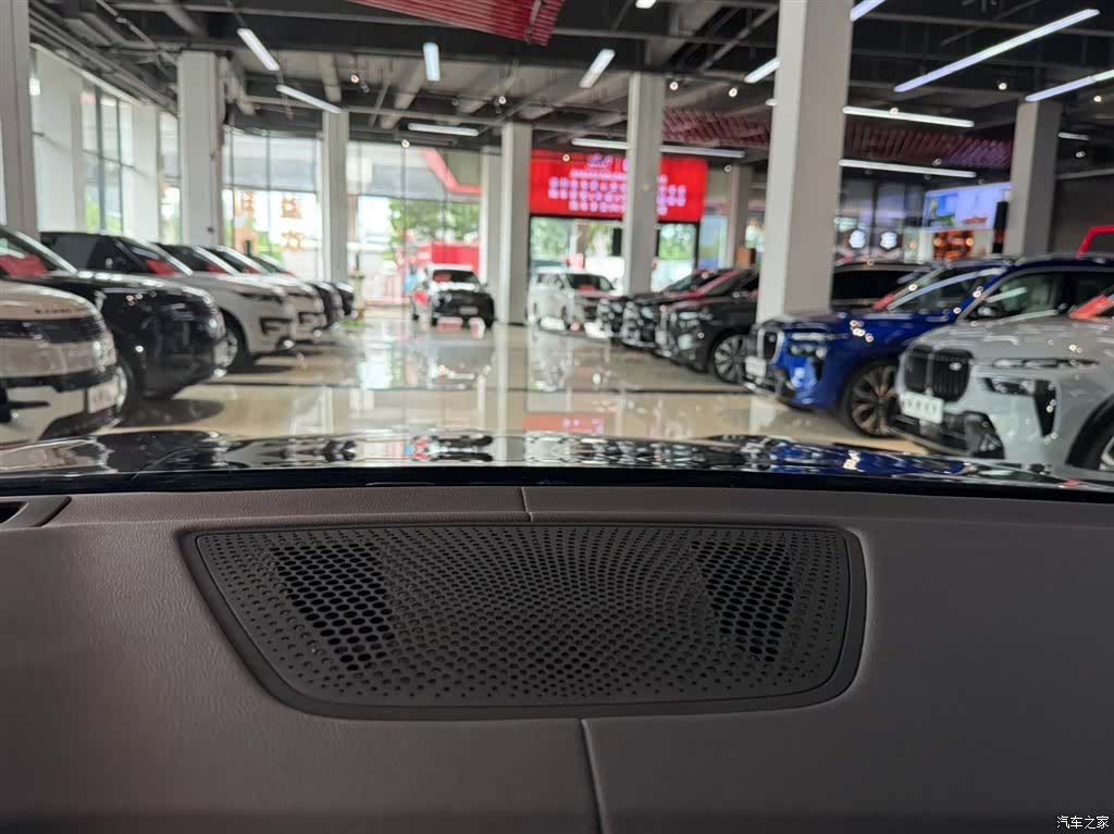 BMW X6, 2021 21