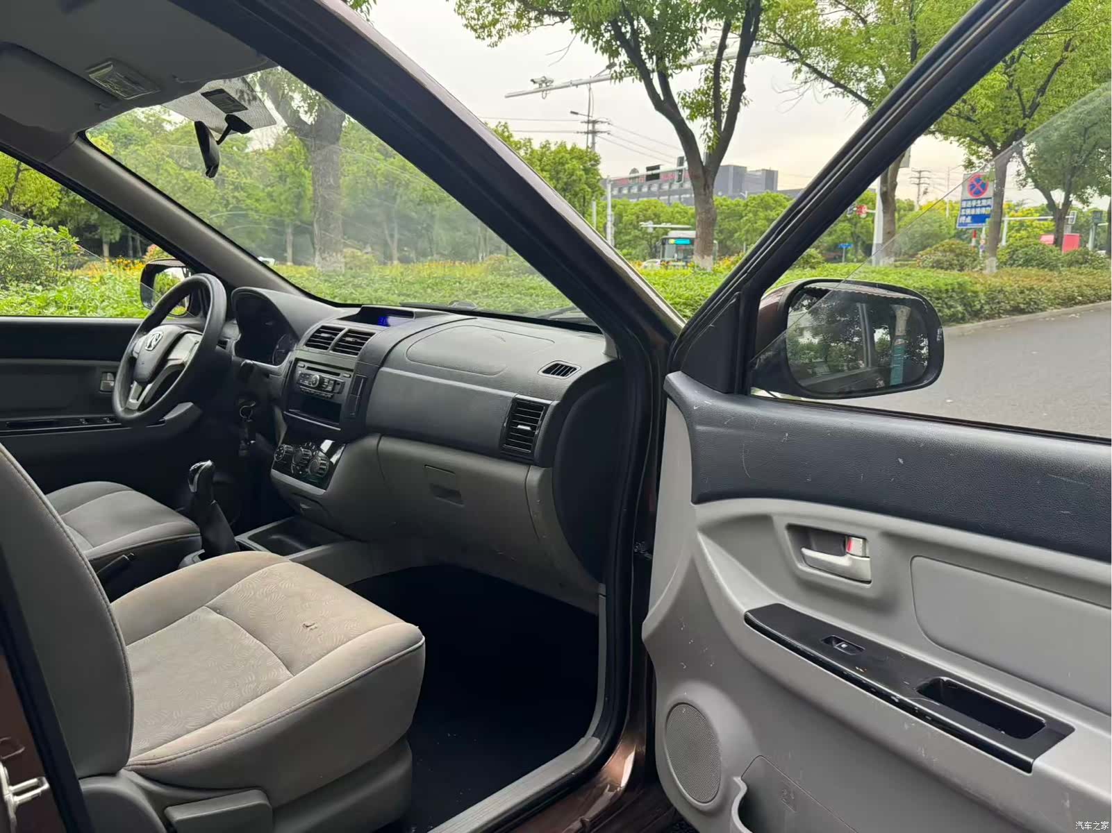 BAIC M20, 2016 8