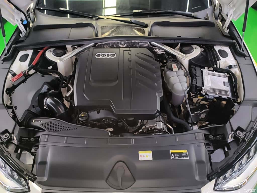 Audi A4L, 2024 20
