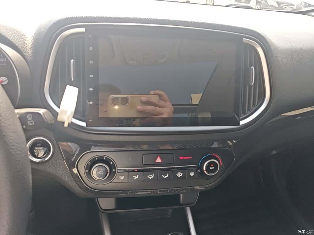Kia KX3, 2016 13