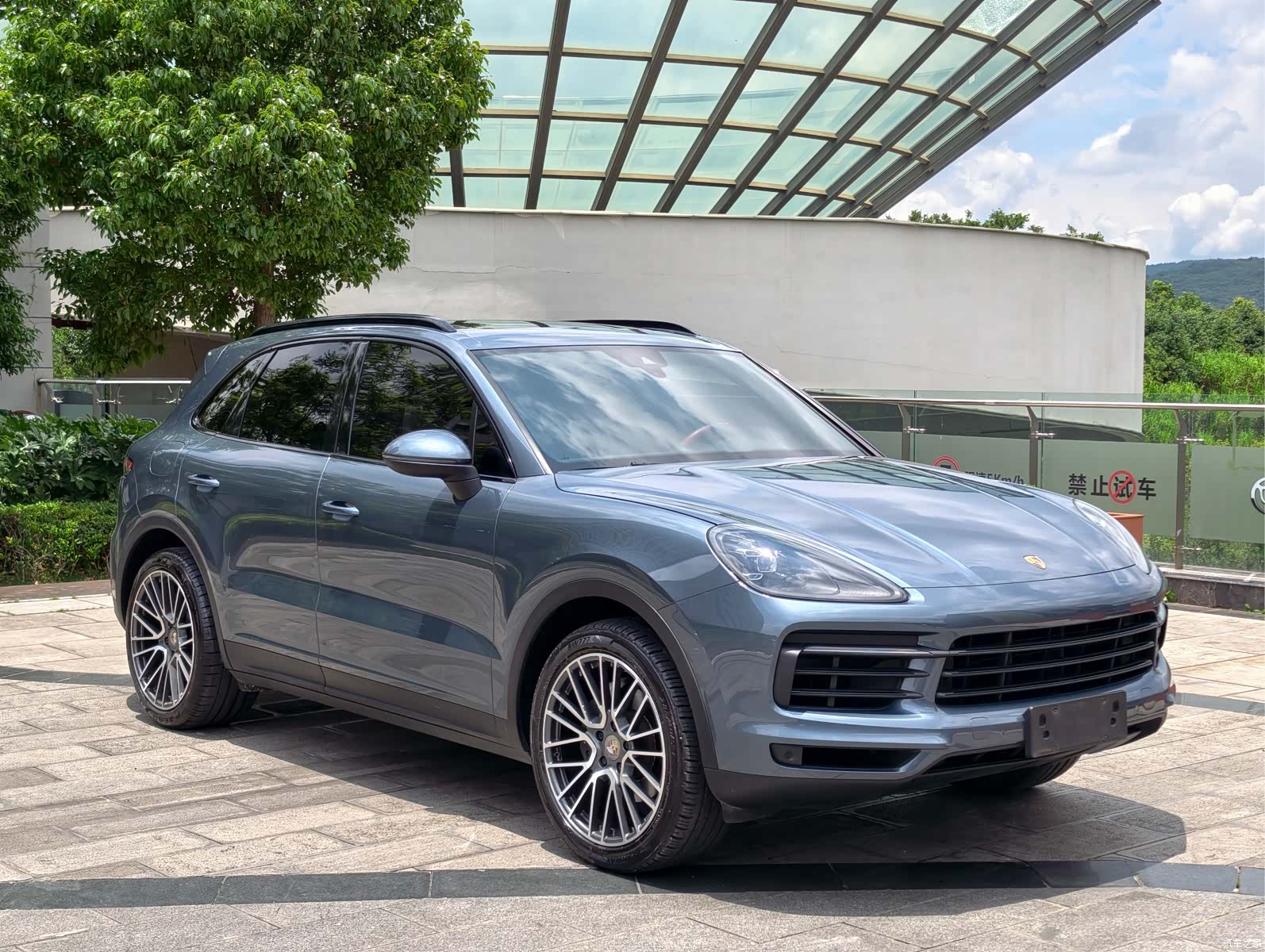 Porsche Cayenne, 2018 1