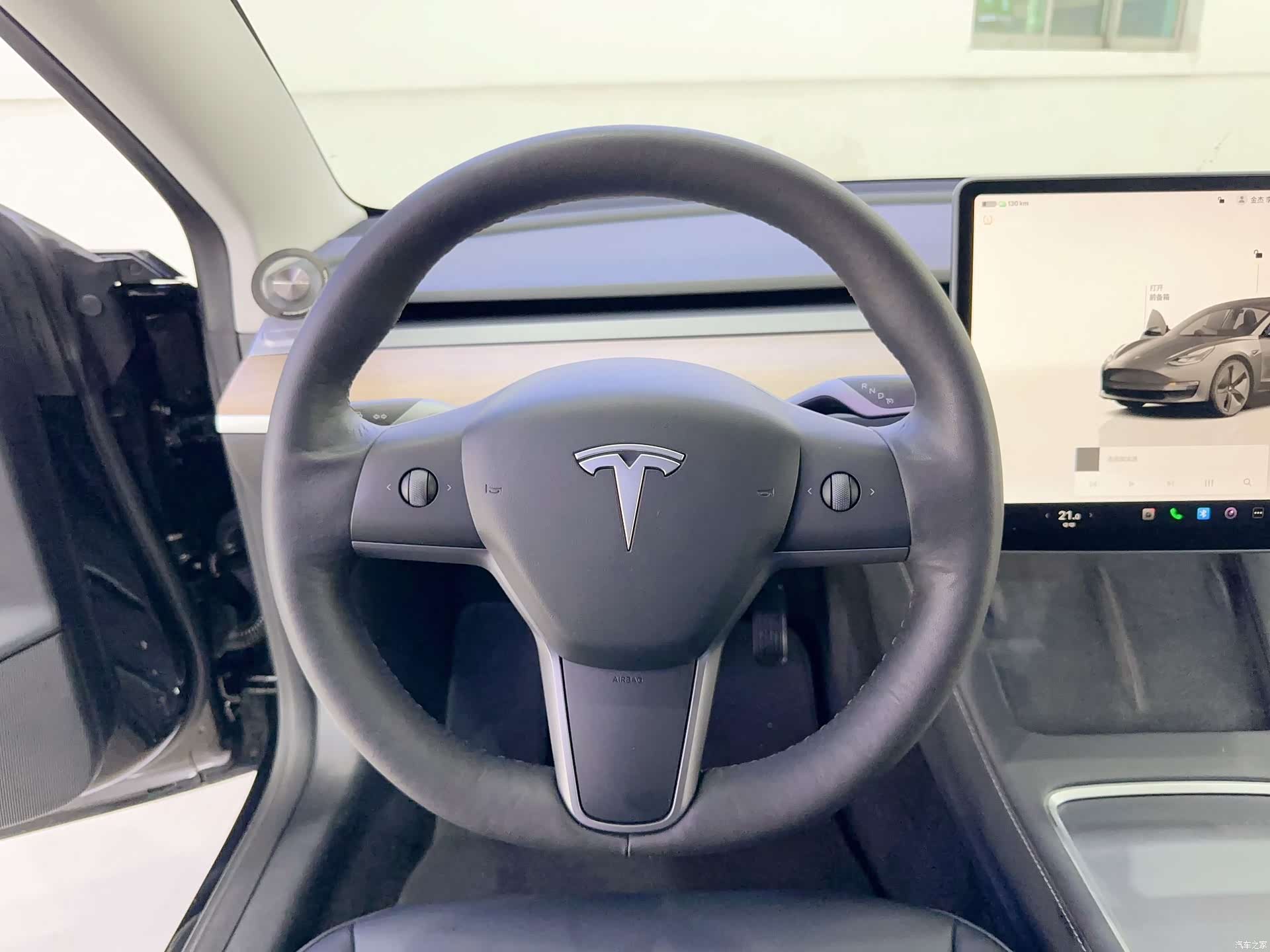 Tesla Model 3, 2022 23