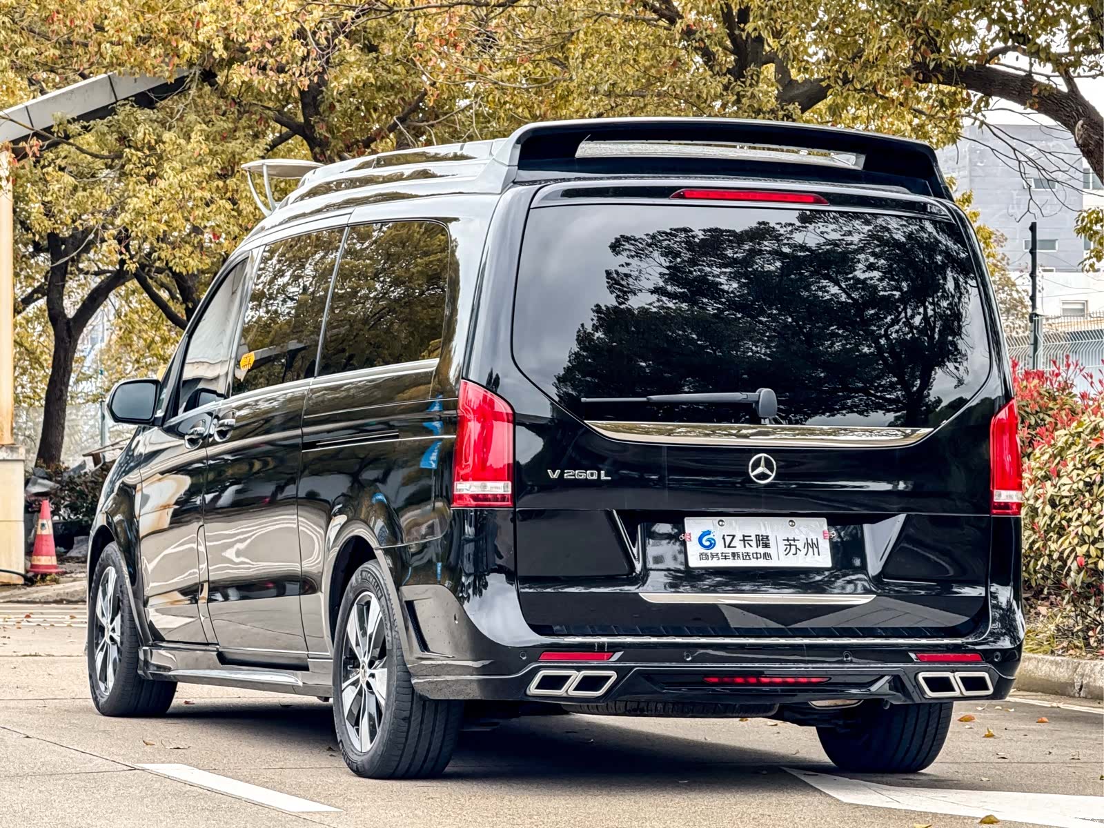 Mercedes-Benz V-Class, 2023 19