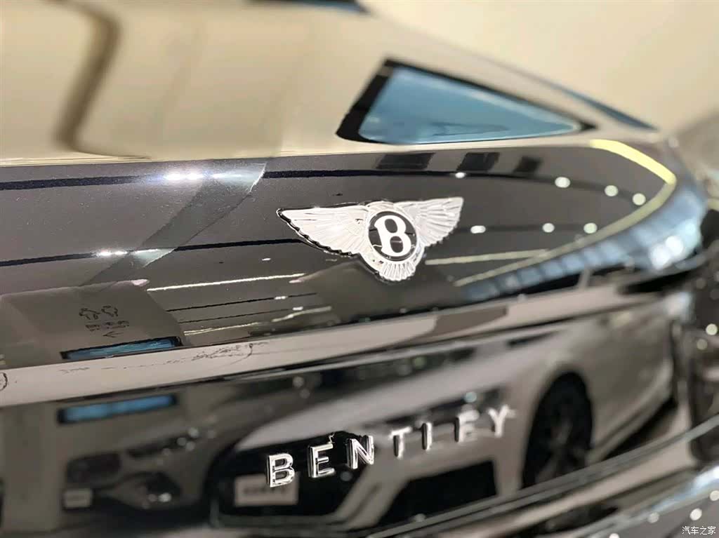 Bentley Flying Spur, 2021 все фото