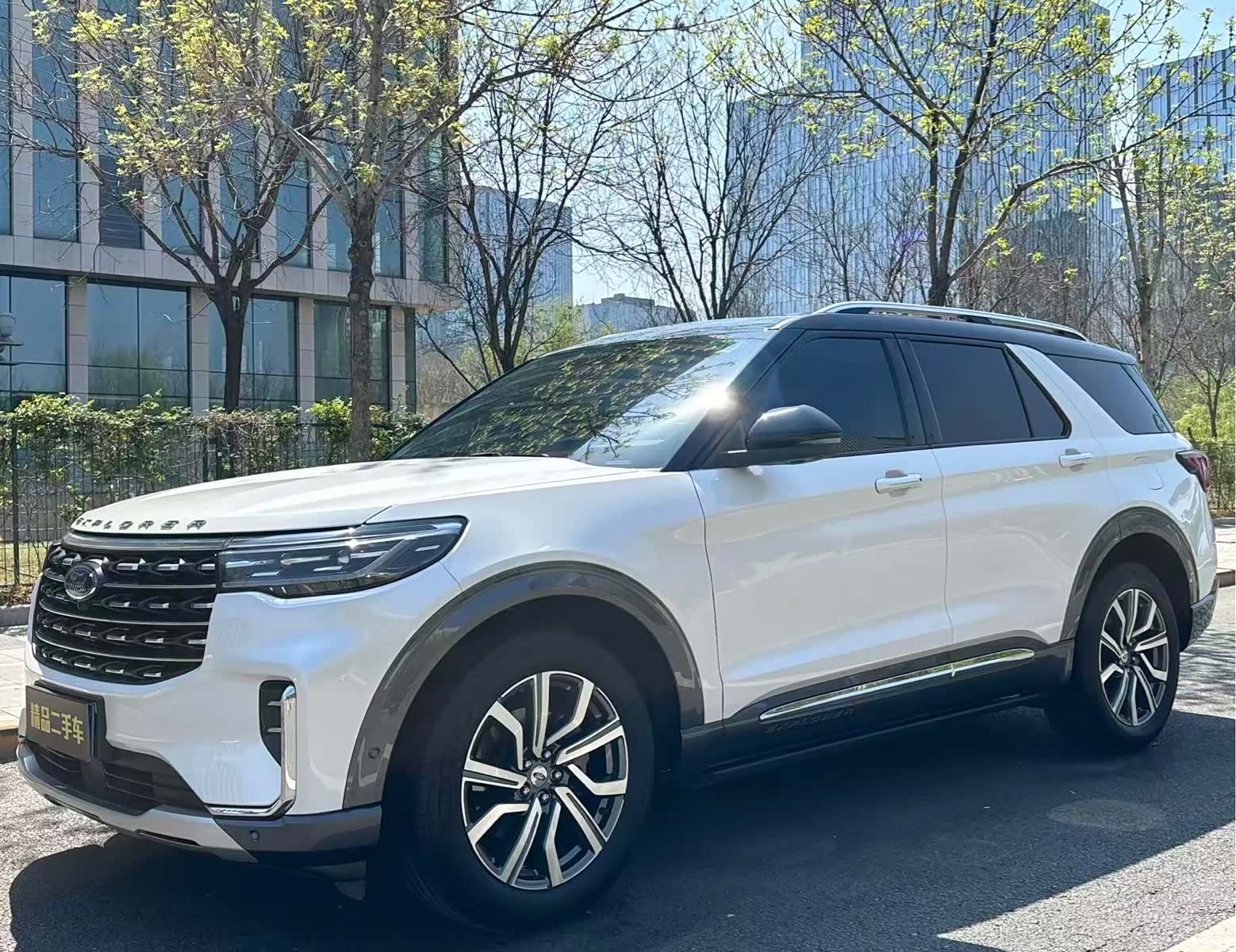 Ford Explorer, 2023 1