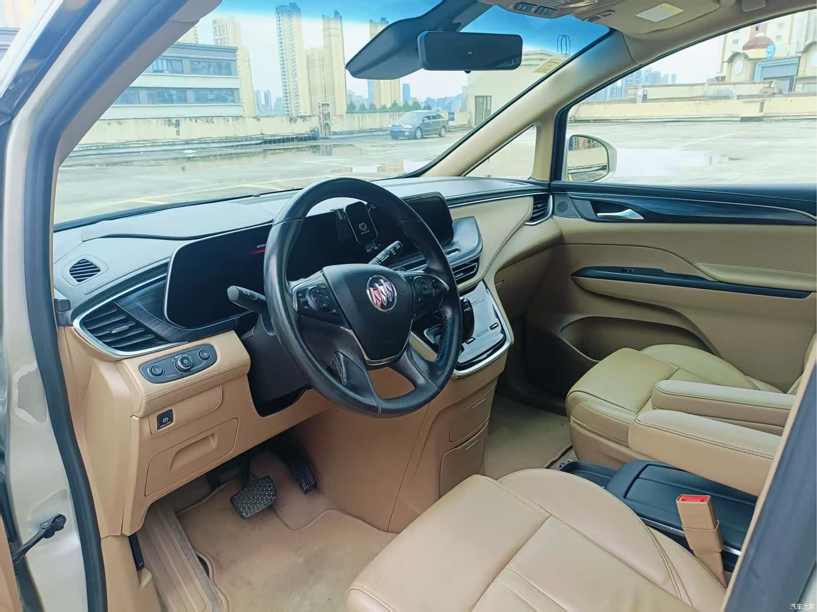 Buick GL8, 2020 все фото