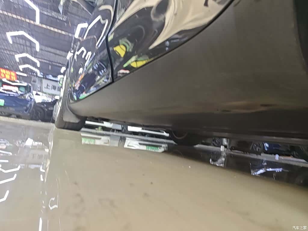 Tesla Model Y, 2022 22