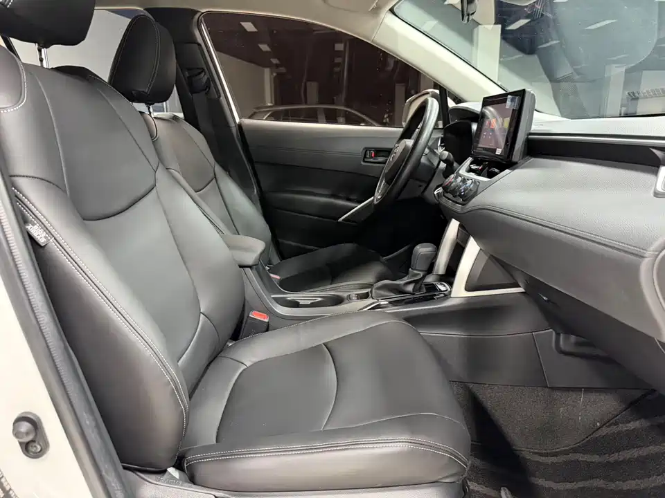 Toyota Corolla Sharp amplifier