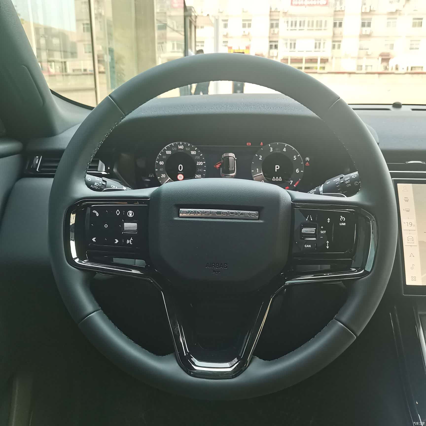 Land Rover Range Rover, 2025 14