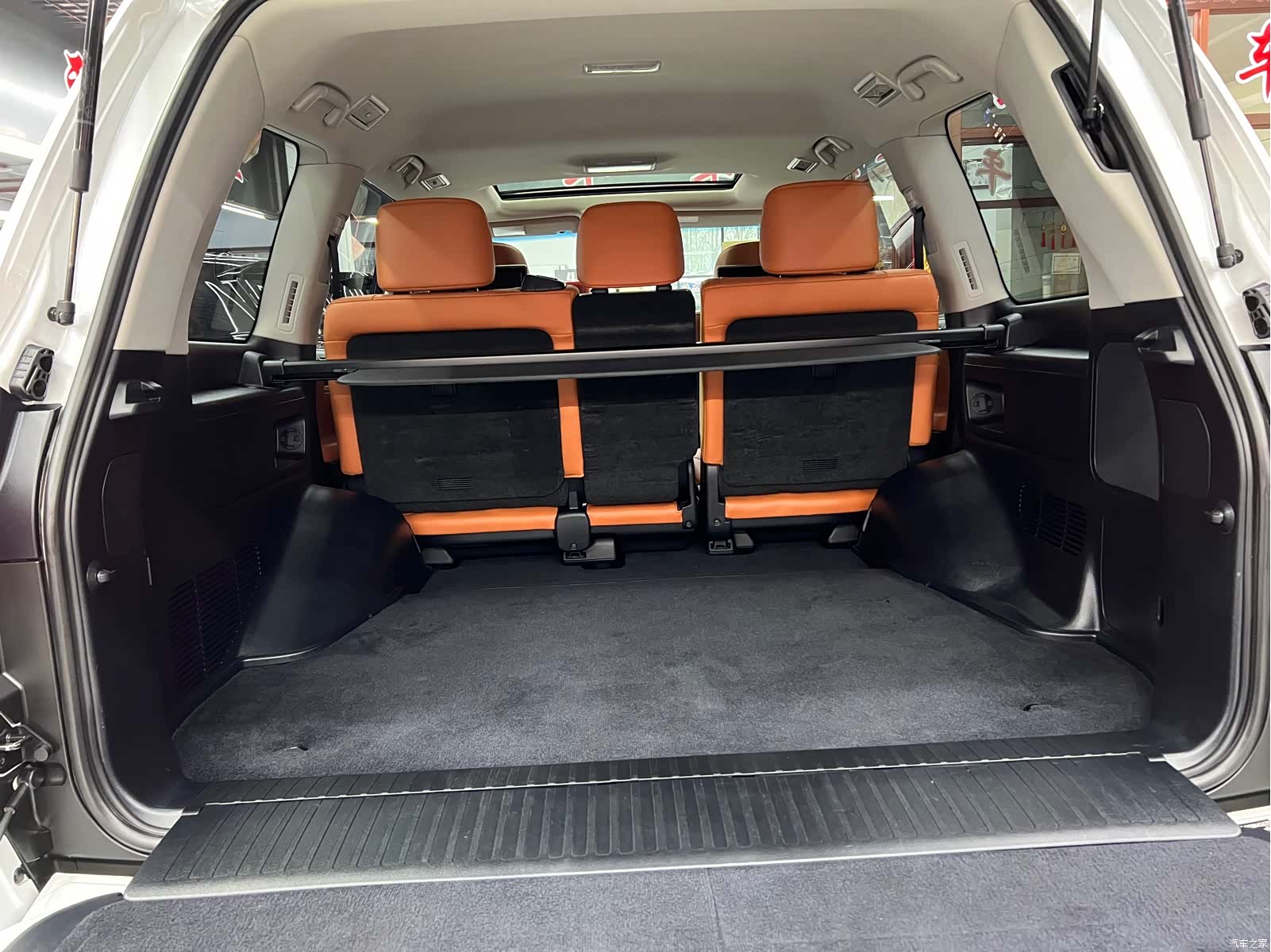 Lexus LX, 2018 25
