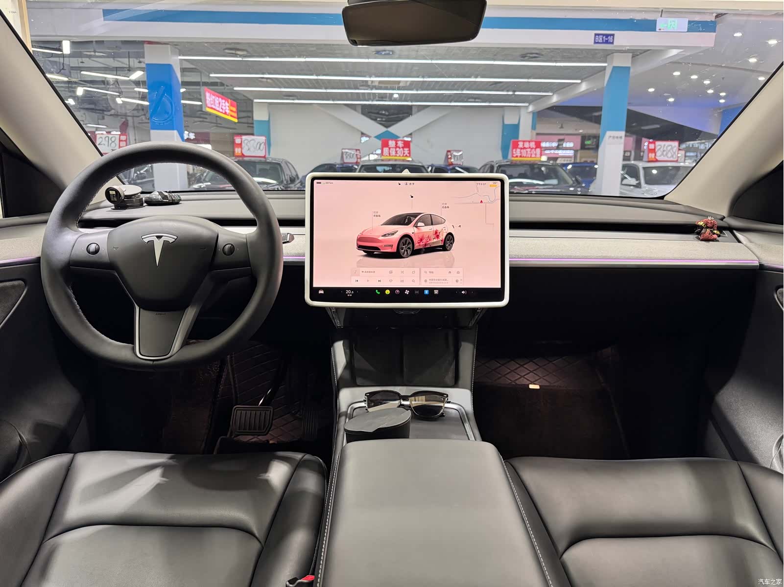 Tesla Model Y, 2024 9