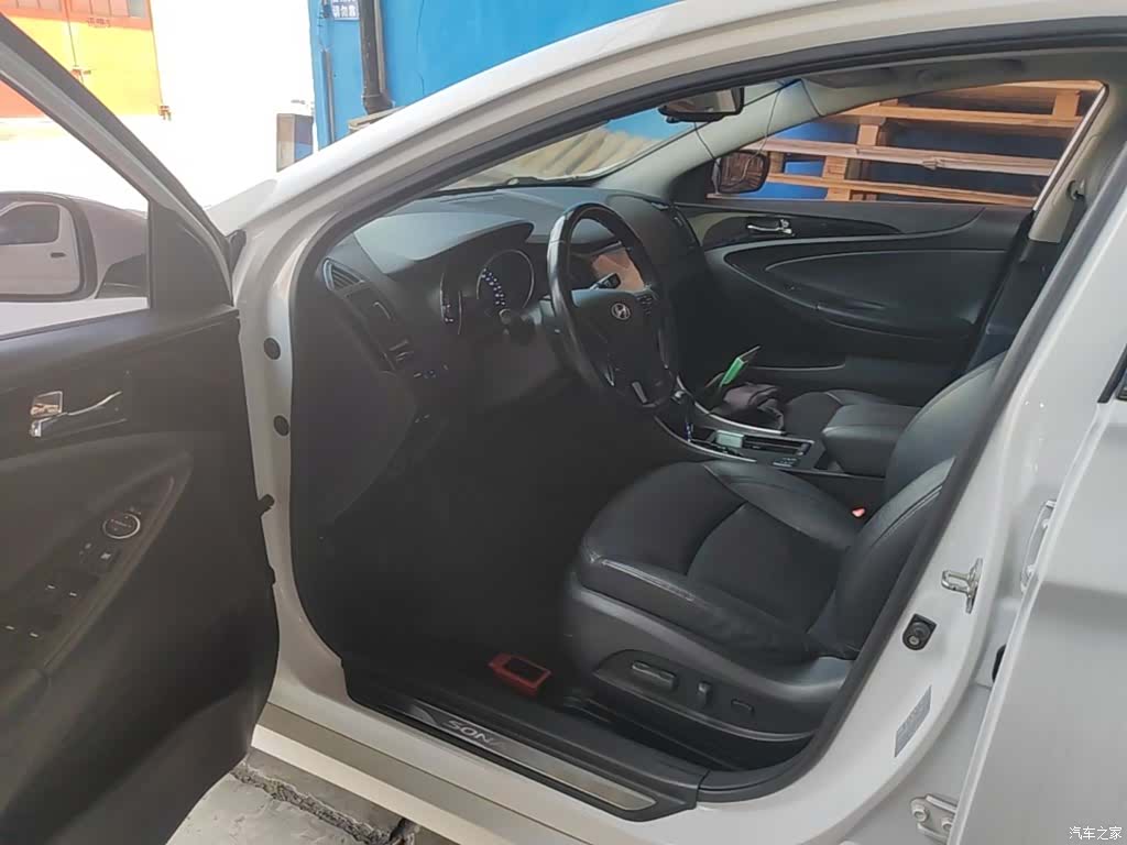 Hyundai Sonata, 2014 16