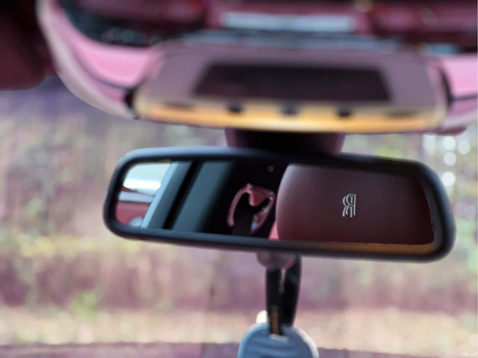 Rolls-Royce Ghost, 2018 12