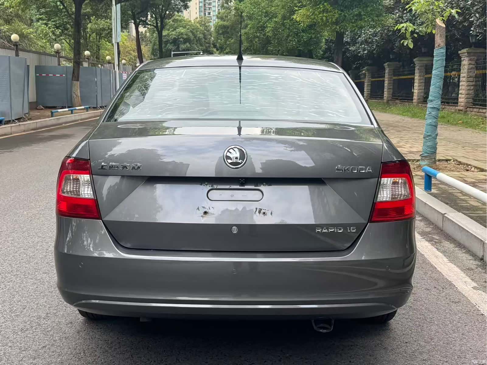 Skoda Rapid, 2014 6