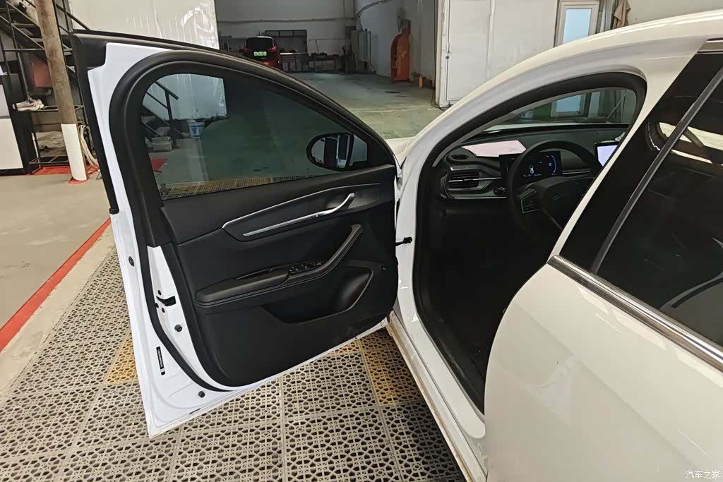 BYD Destroyer 05, 2025 7