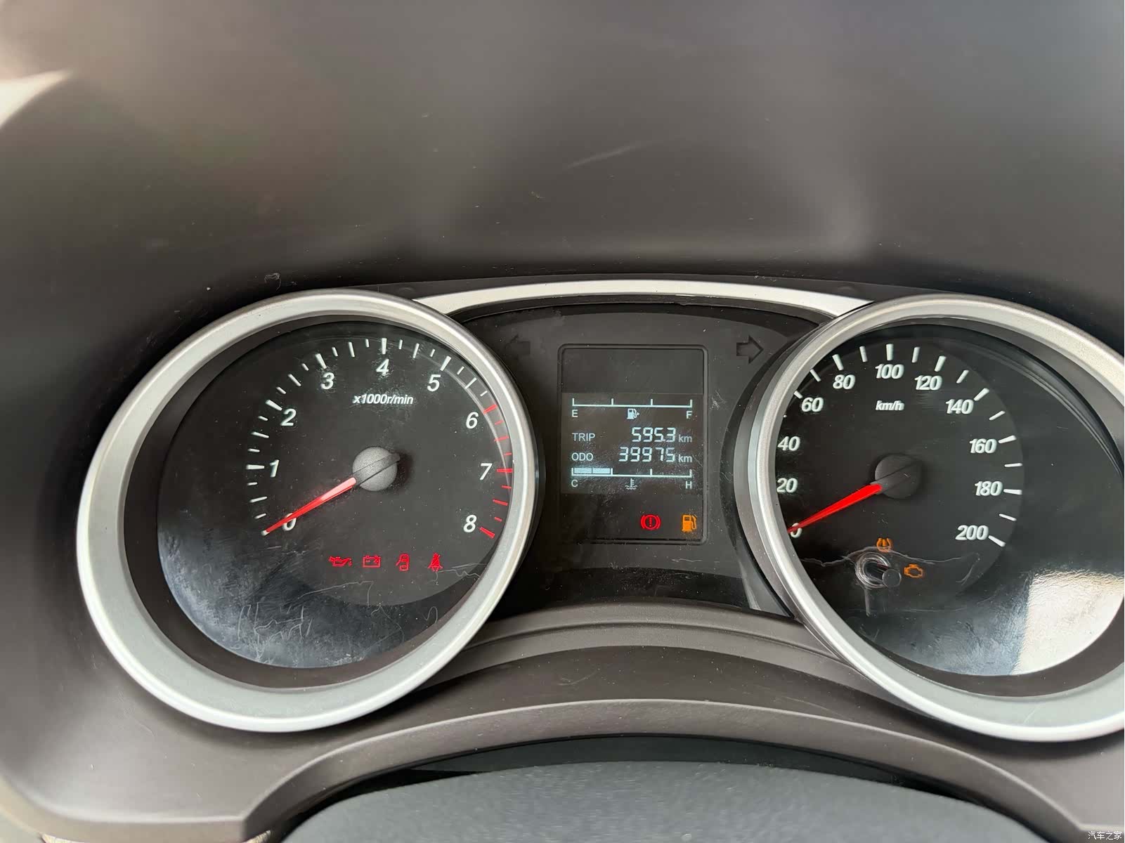 Wuling Hongguang, 2022 все фото