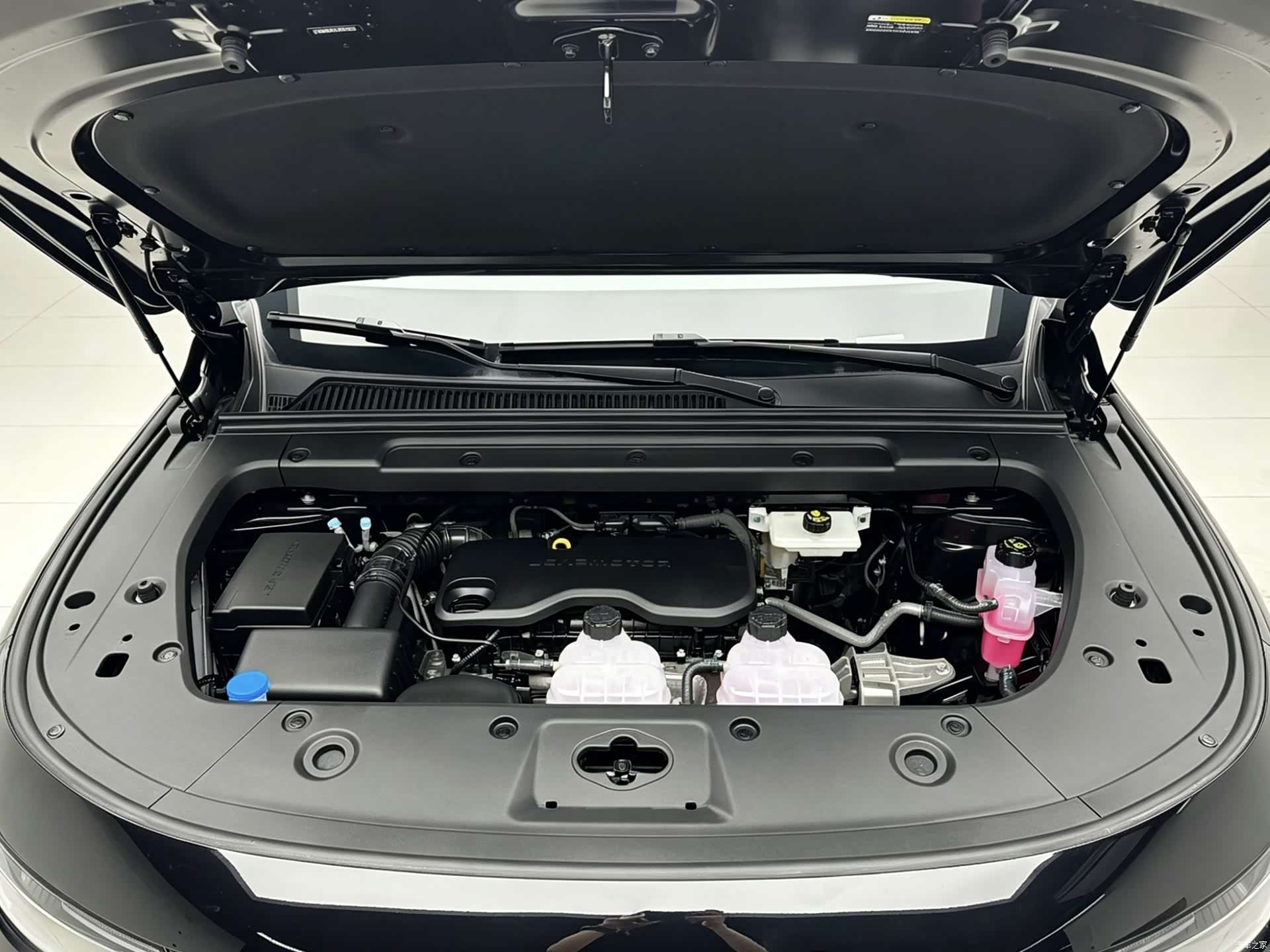 Leapmotor C16, 2025 14