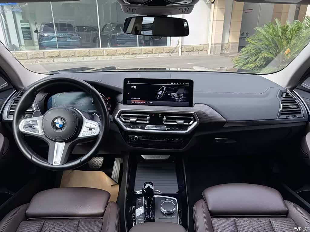 BMW X3, 2023 все фото