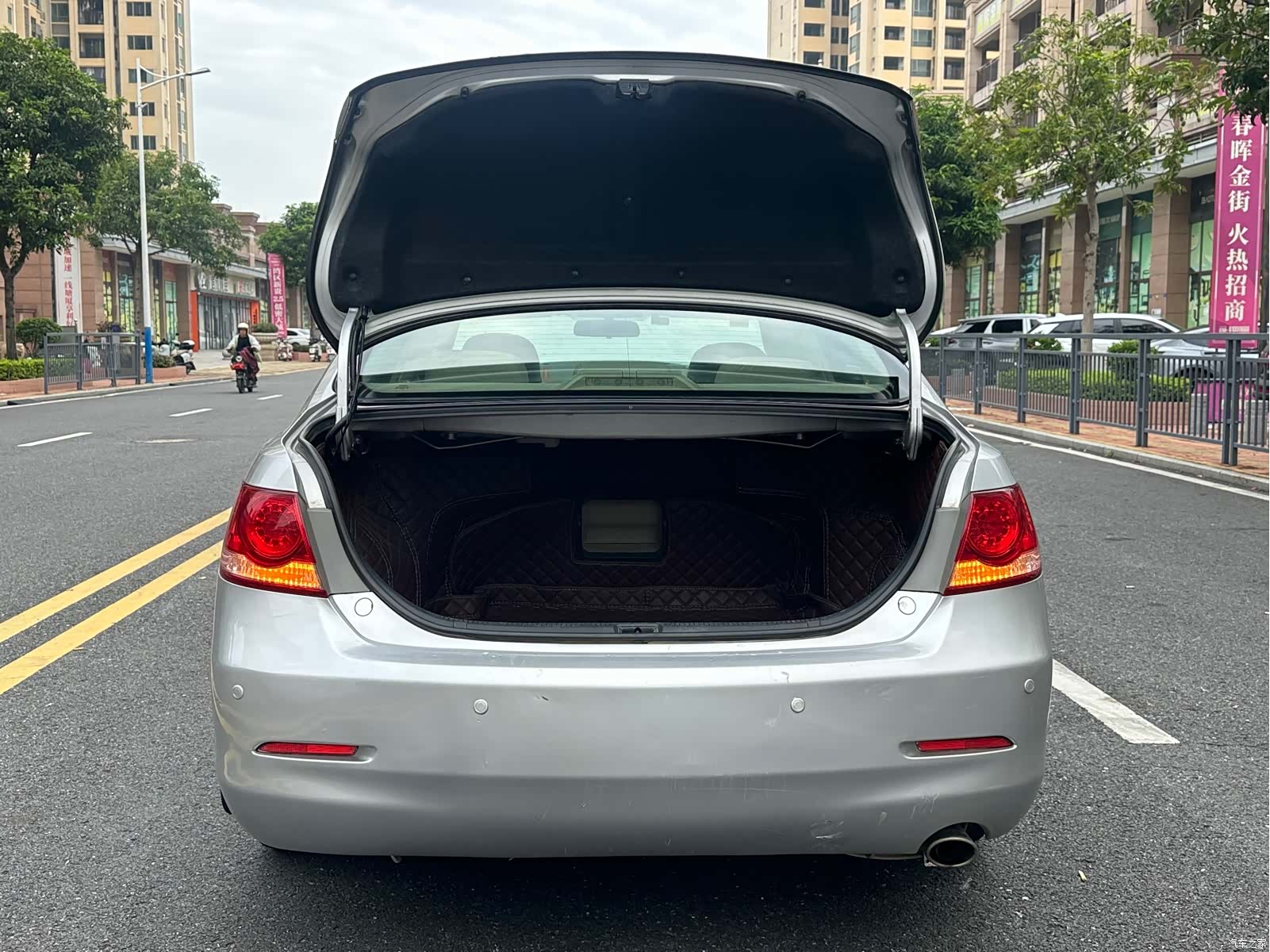 Toyota Camry, 2008 15